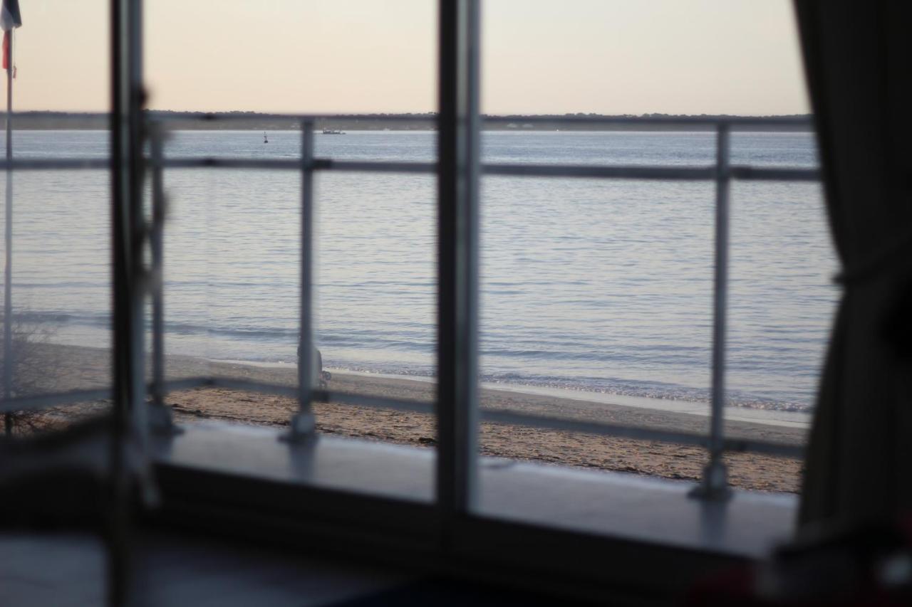 Appartement Arcachon Perreire Premiere Ligne Les Pieds Dans L Eau Vue Magnifique Sur Le Bassin Экстерьер фото